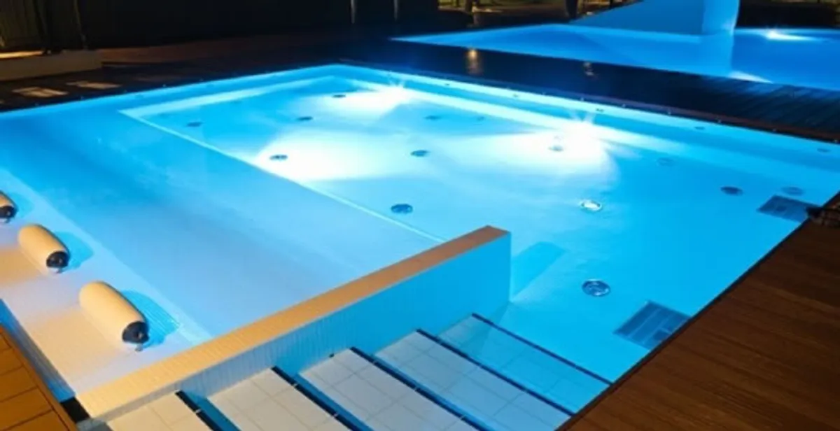 pool light installation and repair services providing modern illuminated pool lighting in Littleton, CO